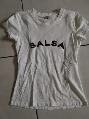 Tee shirt salsa
