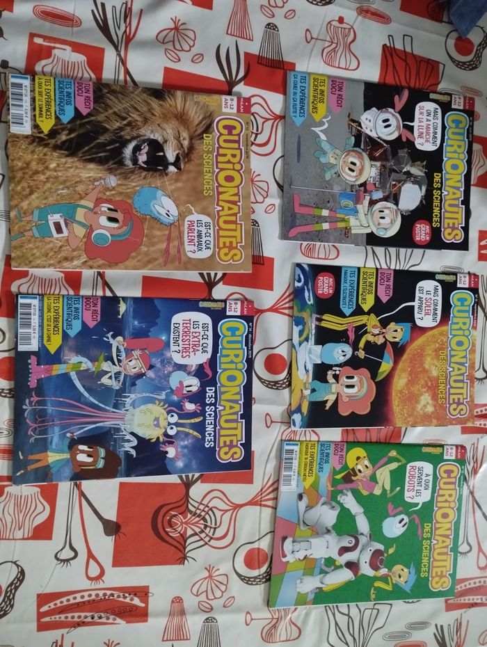 Lot 11 Magazines Curionautes 2019 - photo numéro 2