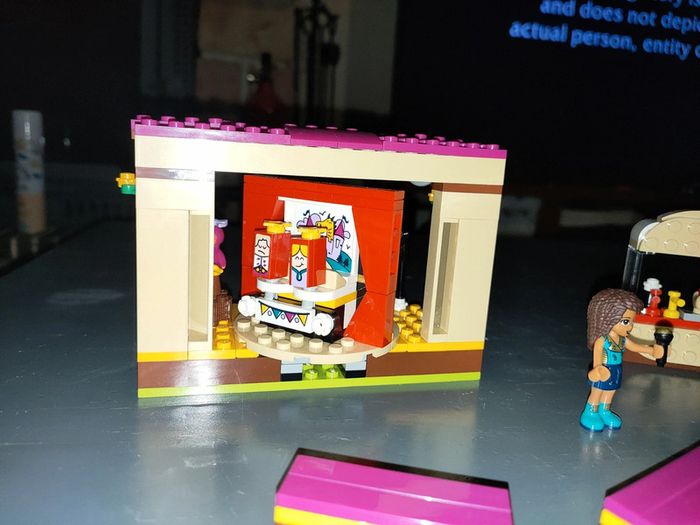 Lego Friends la scène d'Andréa - photo numéro 5