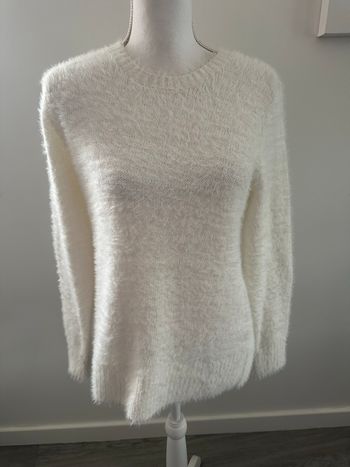 Pull poilu blanc en angora synthétique blanc T38 M