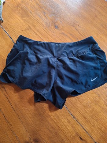 Short dry fit nike noir