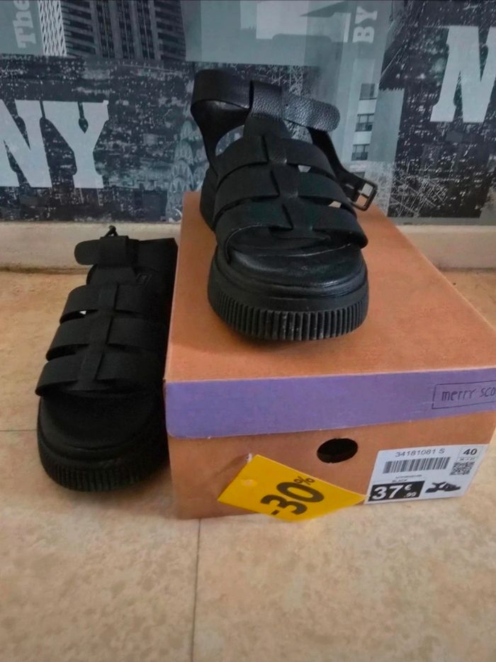 Sandale noir - photo numéro 5