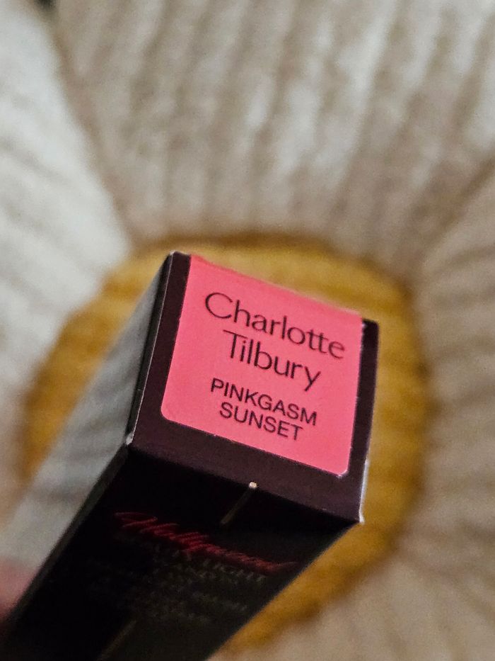 Blush highlighter Charlotte Tilbury - photo numéro 2
