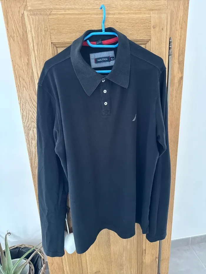 Polo noir