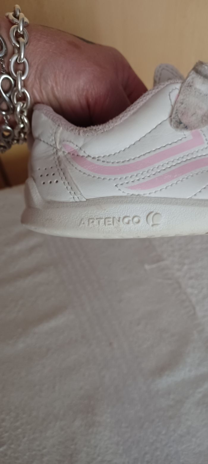 Baskets fille Pointure 33 - photo numéro 10