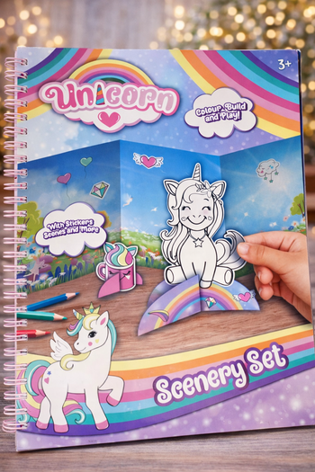 Cahier créatif Licorne – Colour, Build & Play