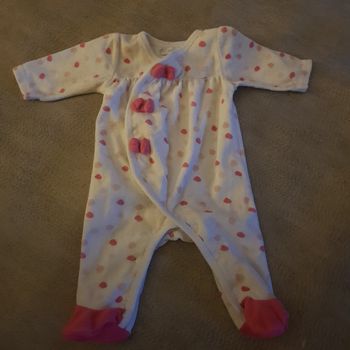 Lot 14  pyjama 1 mois
