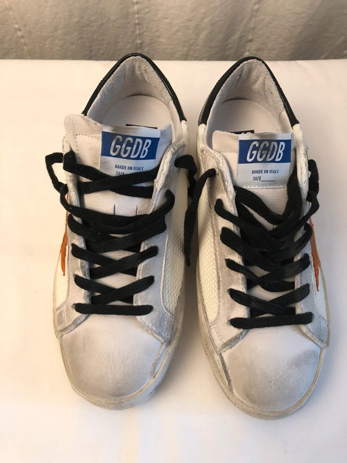 Basket femme Golden Goose Superstar pointure 37 - photo numéro 6