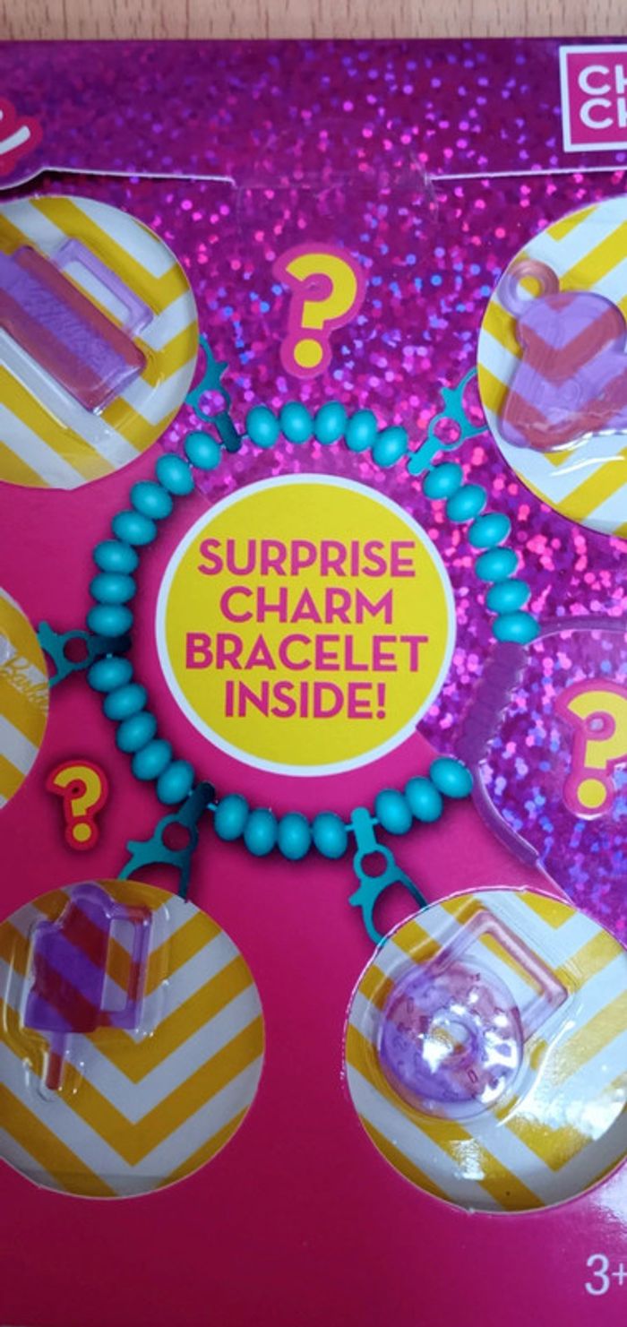 Bracelet et charms Barbie Neuf - photo numéro 6