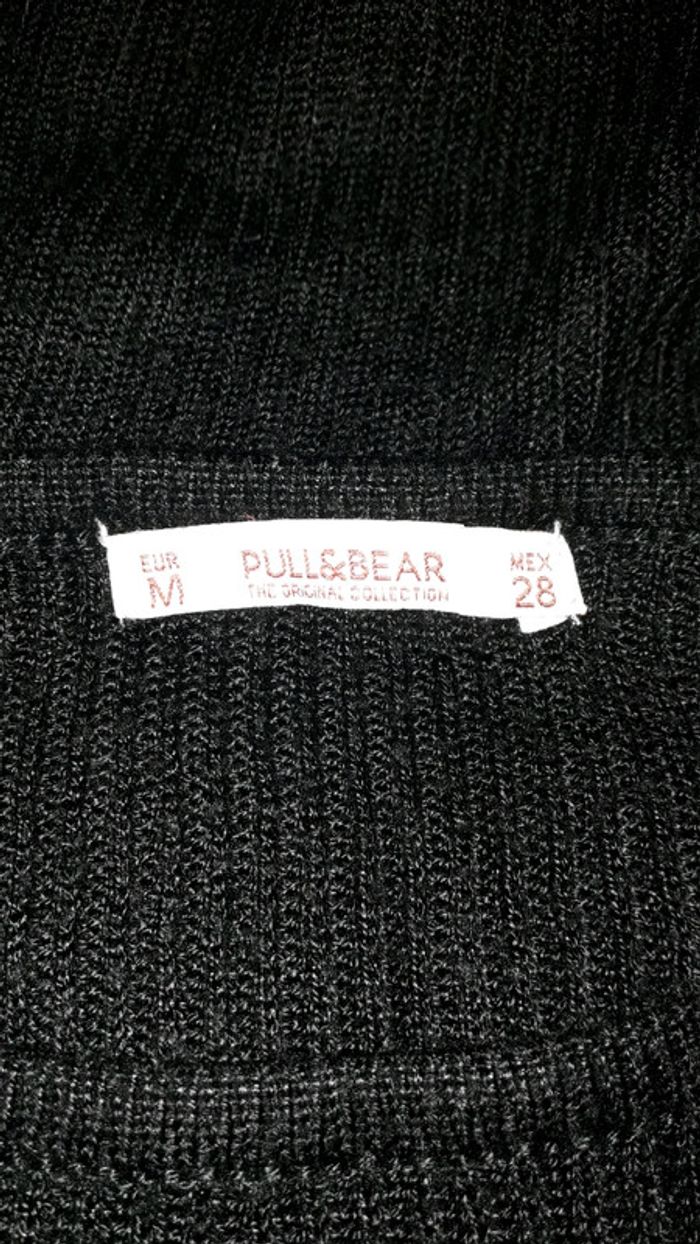 Pull noir - photo numéro 3