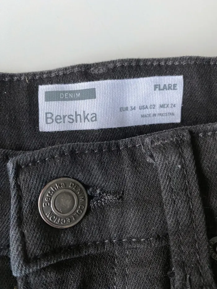 Jeans flare noir bershka - photo numéro 3