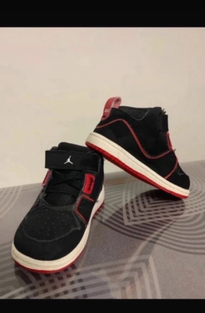 Basket Jordan 22 - photo numéro 2