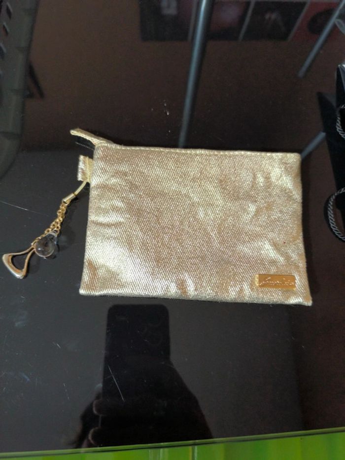 Pochette Guerlain neuf