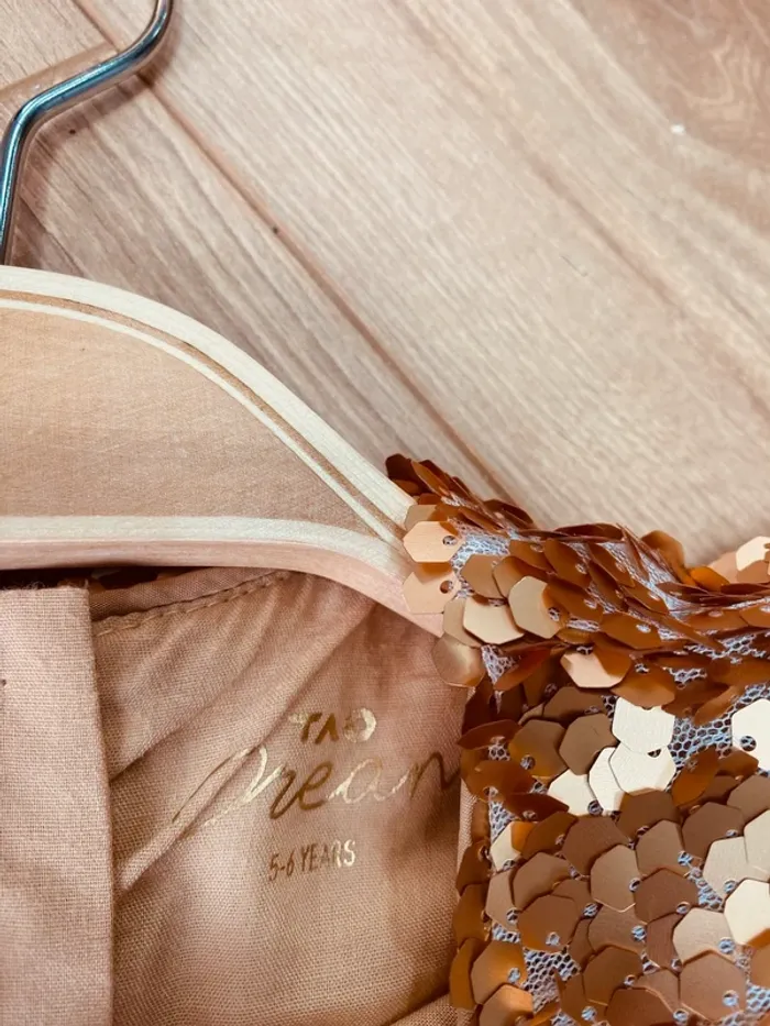 Taille 5-6 ans robe longue créateur fille TAO crème et bronze * sequins et tulle * 💐 - photo numéro 4