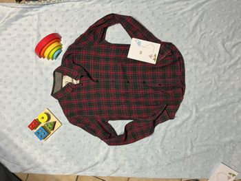 chemise manches longues gris et bordeaux poche poitrine XS bizzbee