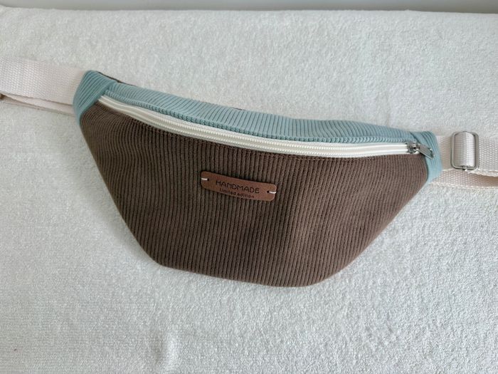 Sac banane couleur Vert d'eau et Chocolat Velours Côtelé