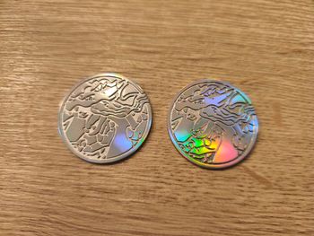 Lot 2 jetons métal Méga Dracaufeu X UPC neuf officiel Pokémon