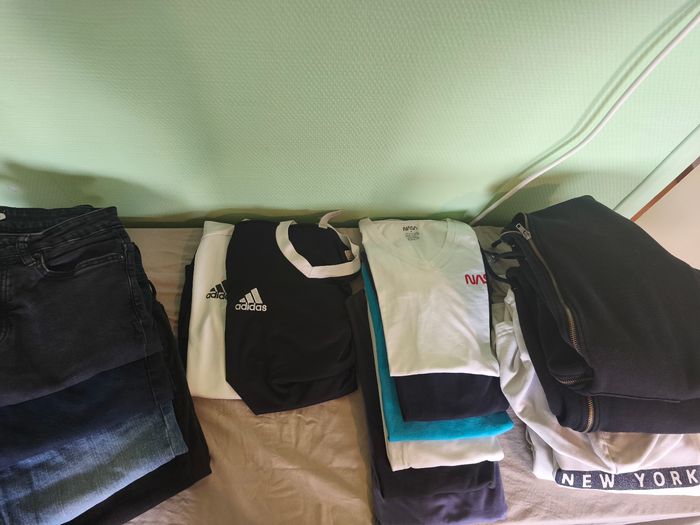 Lot de vêtements Ado homme taille S/36