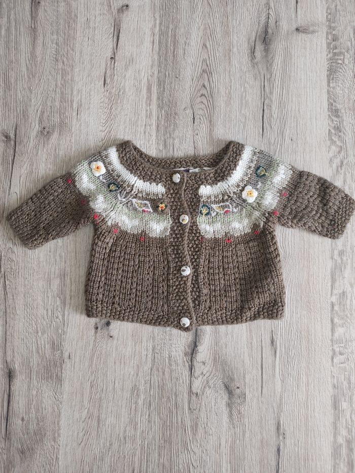 Gilet manches longues boutonné tricot fleuri 3 mois / 60 cm Sergent Major