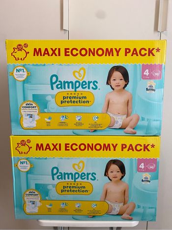 180 couches Pampers  premium taille 4
