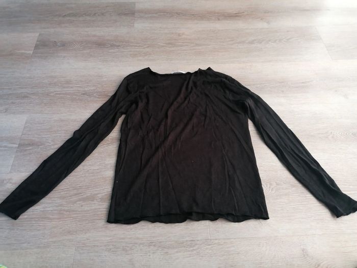 Pull noir col V - photo numéro 4