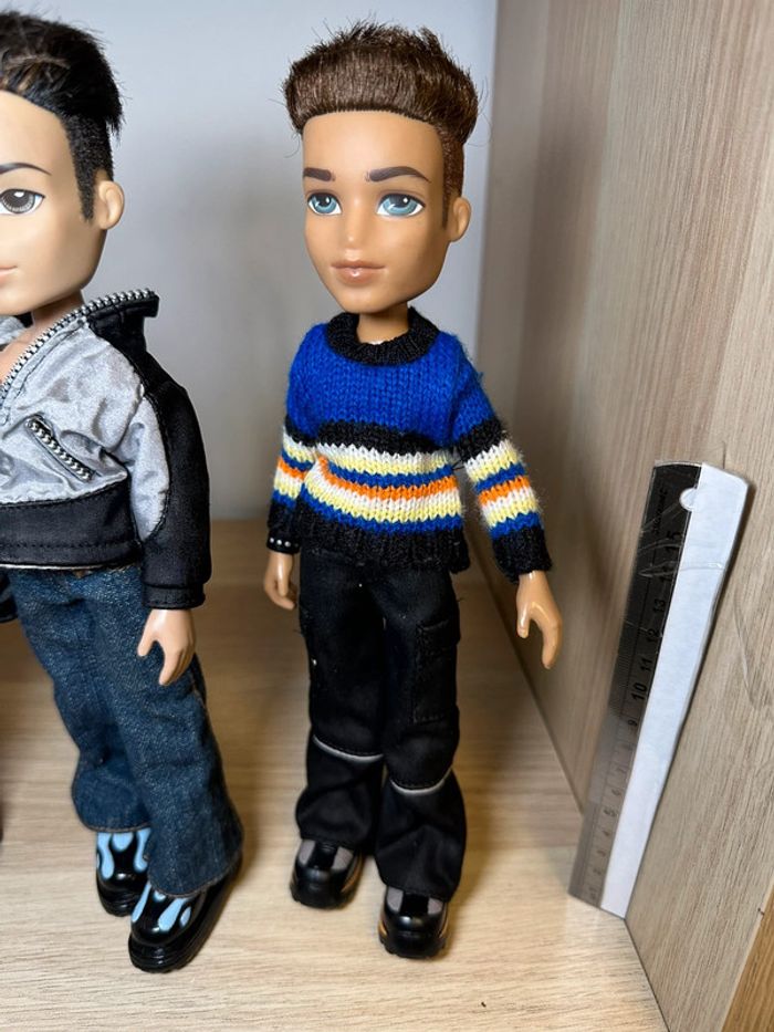 Grande poupée bratz garçons - photo numéro 2