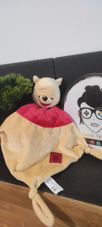 Disney doudou Winnie plat losange rouge jaune simba dickie Noir Noeuds Sourire