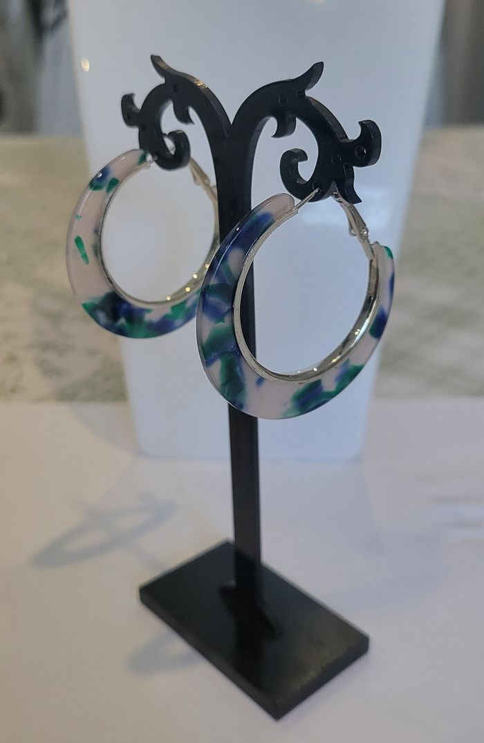 BOUCLES D'OREILLES ANNEAUX CREOLES MARBREES BLEU VERT ! NEUF