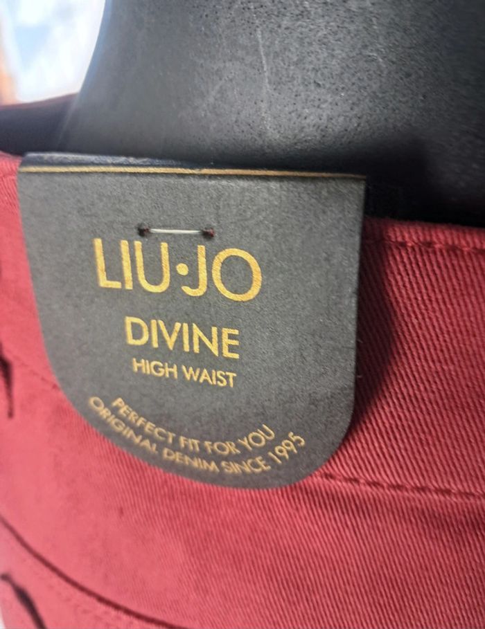 Liu Jo jean bordeau T.36/38 neuf - photo numéro 10