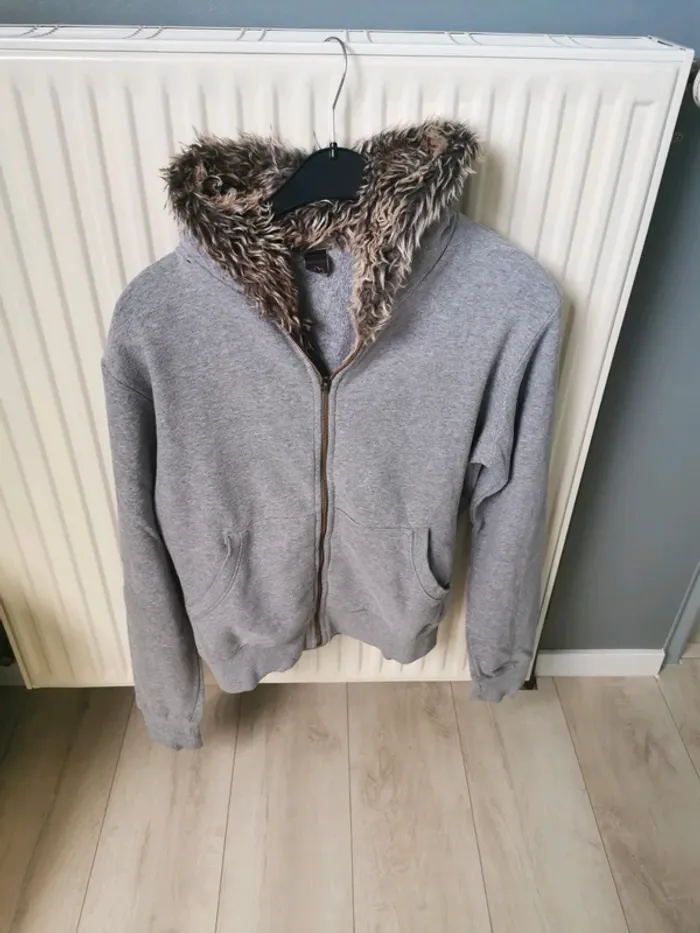 Veste grise - photo numéro 2