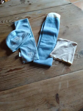 Lot Ensemble Bonnet+ Écharpe Garçon