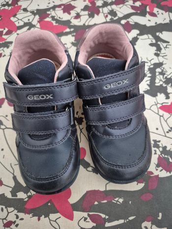 Chaussures geox fille Taille 24