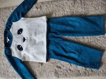  Pyjama 2 pièces taille 5 ans