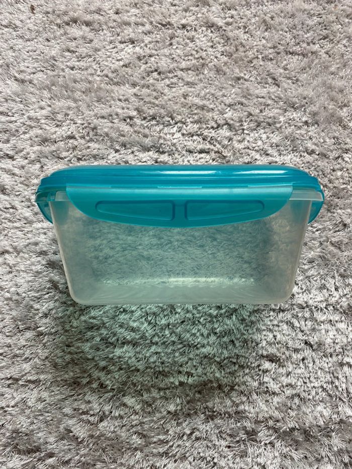 Tupperware en plastique - photo numéro 2