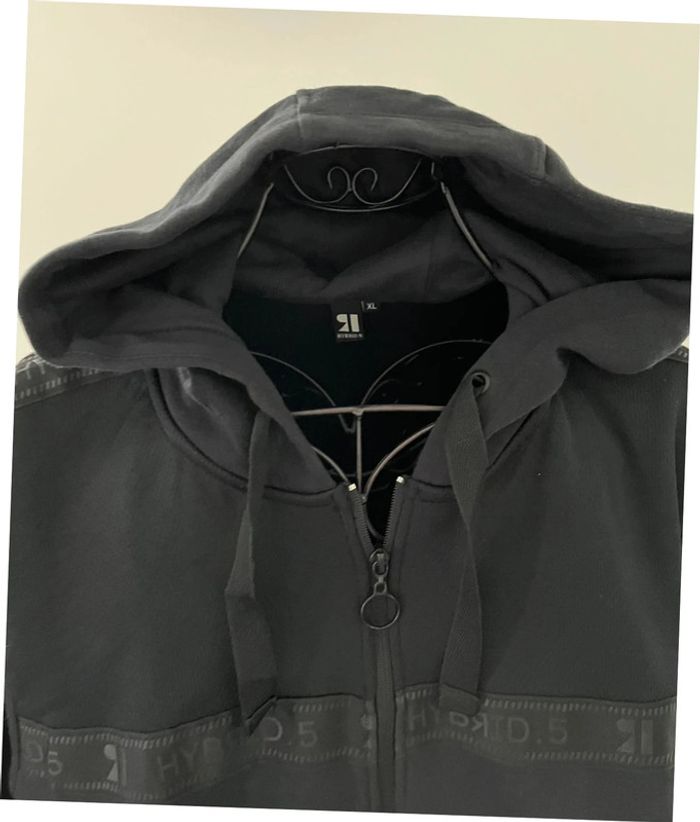 Gilet zippé noir à capuche taille XL marque hybrid.5 - photo numéro 4