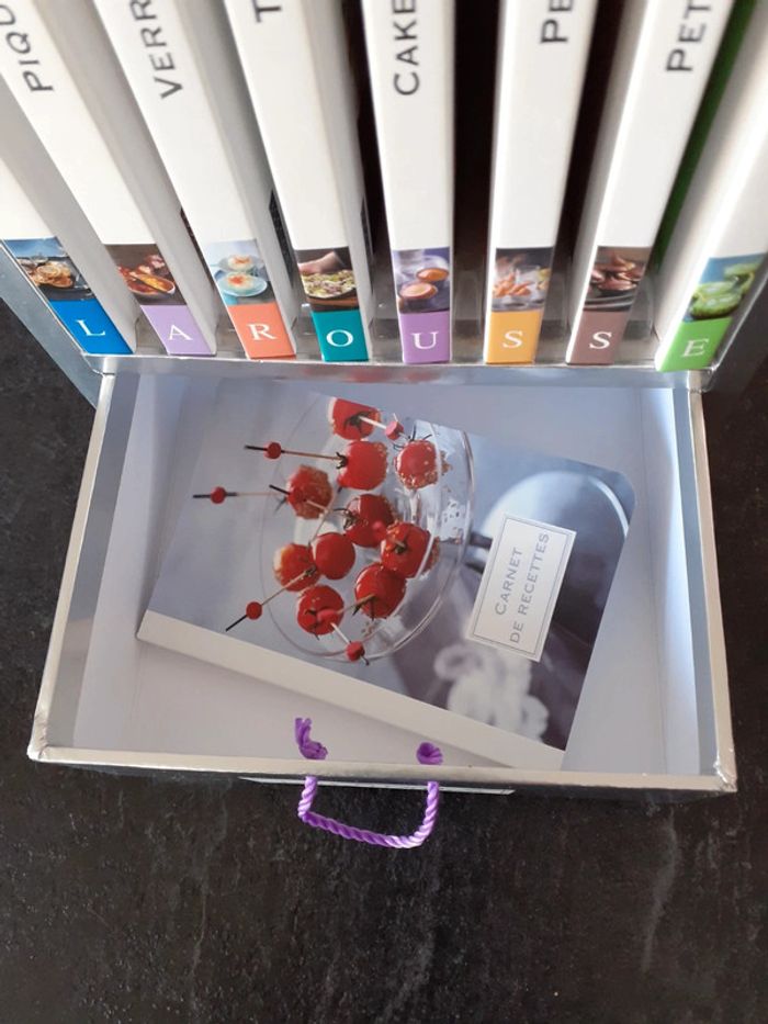 Ma petite bibliothèque des apéritifs dînatoires neuve - photo numéro 2