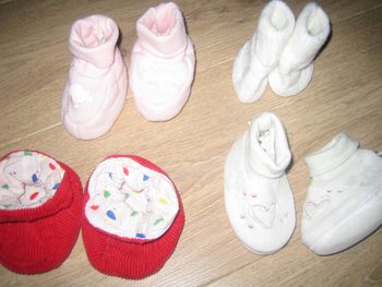 lot de chaussons naissance à 3 mois