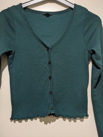 Pull Kiabi vert. Taille M