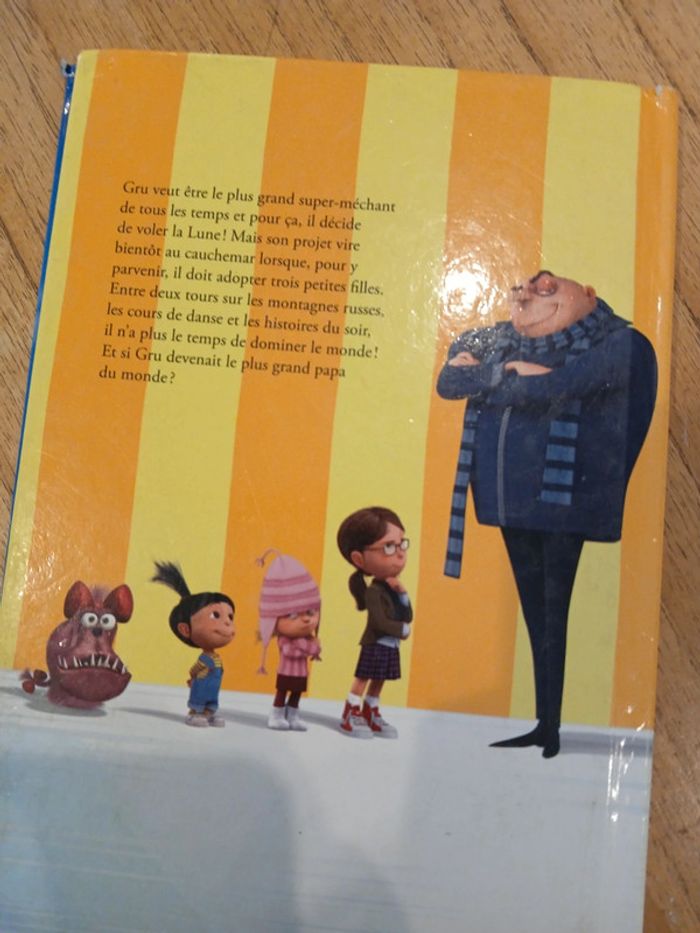 livre "moi moche et méchant " - mon papa moche et méchant - photo numéro 2
