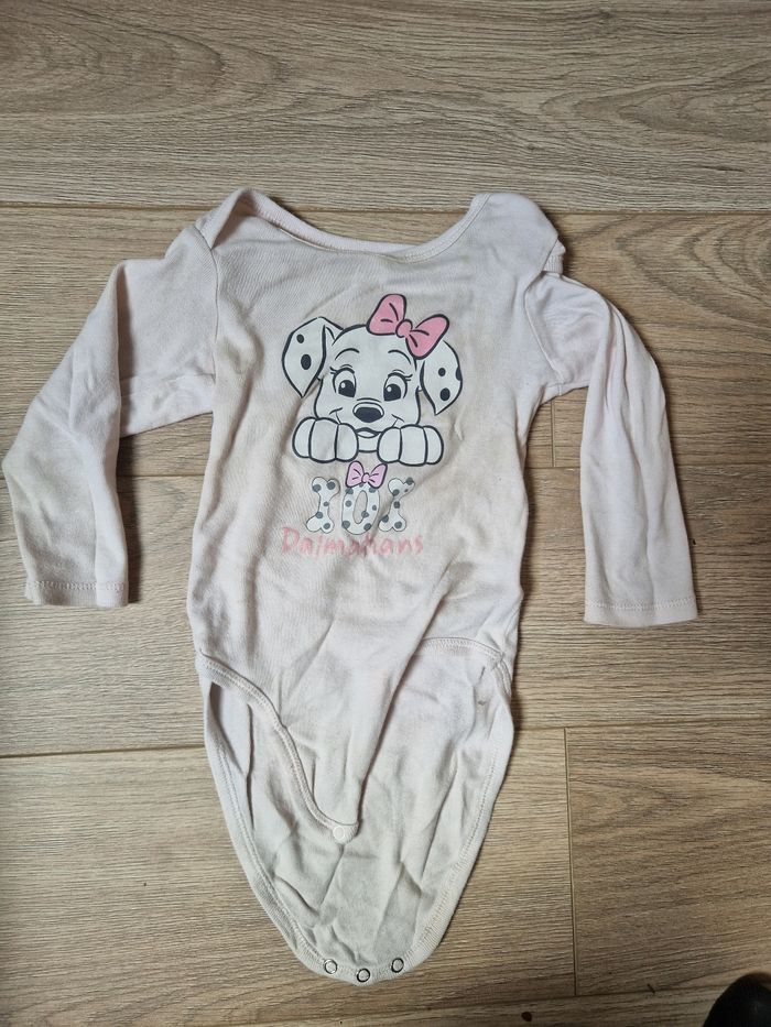 Lot 70 habits 24 mois - photo numéro 2