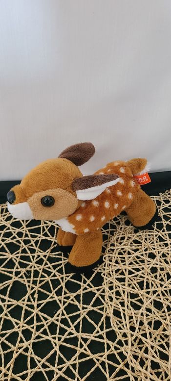 Peluche petit faon cerf Hug 'Ems de Wild Republic