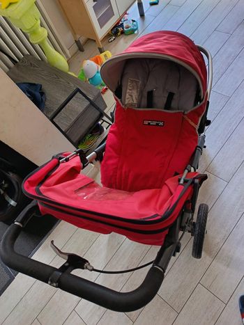 Poussette red castle sport évolutive