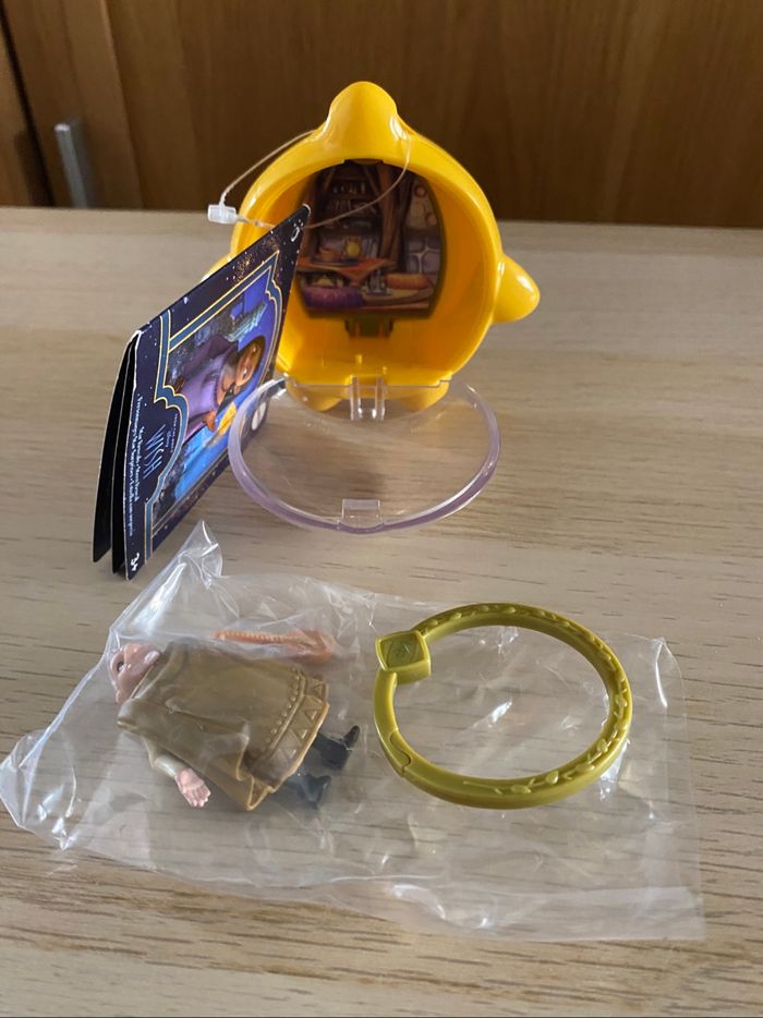 Jouet Mattel figurines personnage wish Asha bonne étoile Disney star Valentino - photo numéro 10