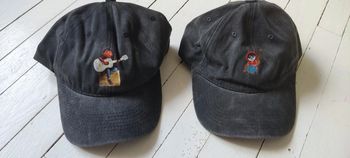 2 casquettes Miguel de Coco de Disney