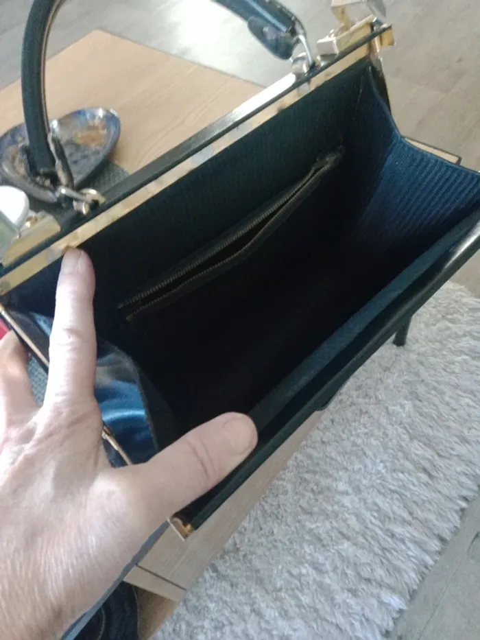 Sac à main en cuir vintage années 1960 - photo numéro 8