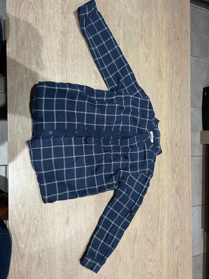 Chemise à manches longue bleu marine à carreaux 5 ans - photo numéro 2