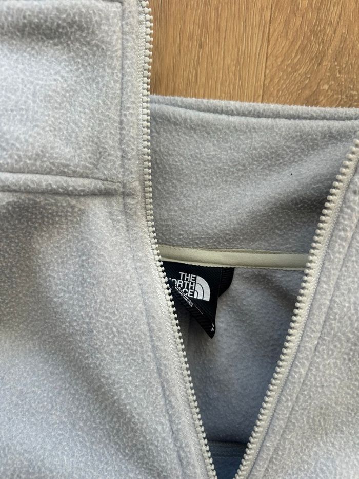 Polaire the north face grise bleutée - photo numéro 6