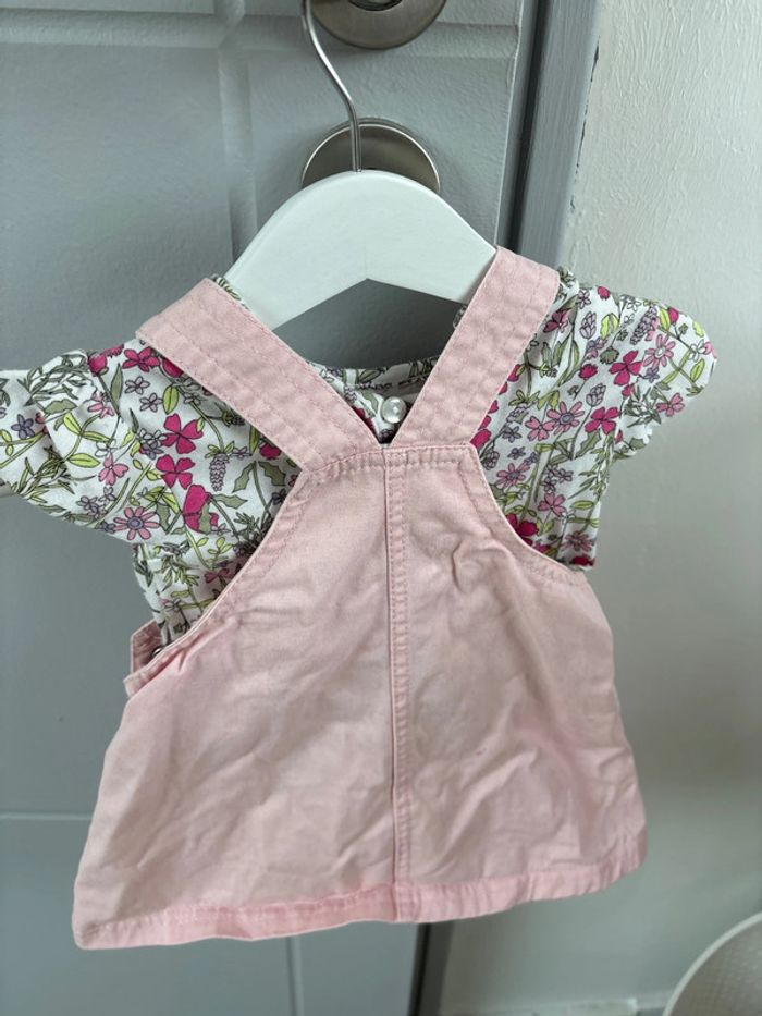 Ensemble 6 mois - photo numéro 2