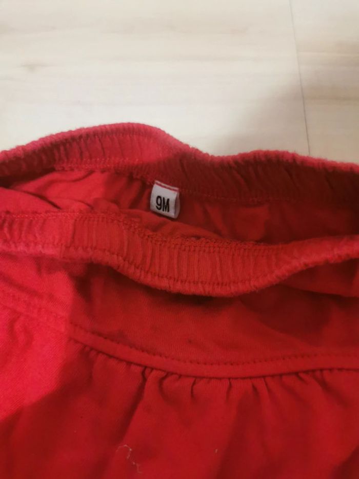 Jupe rouge 9 mois - photo numéro 3