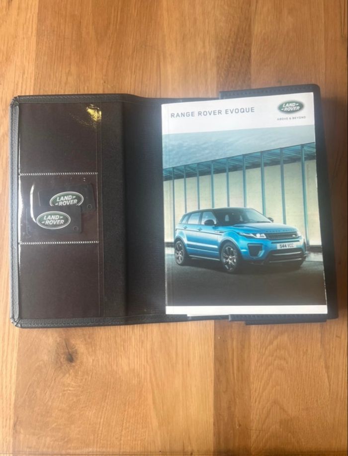 Housse + Carnet d’entretien Range Rover Évoque - photo numéro 2